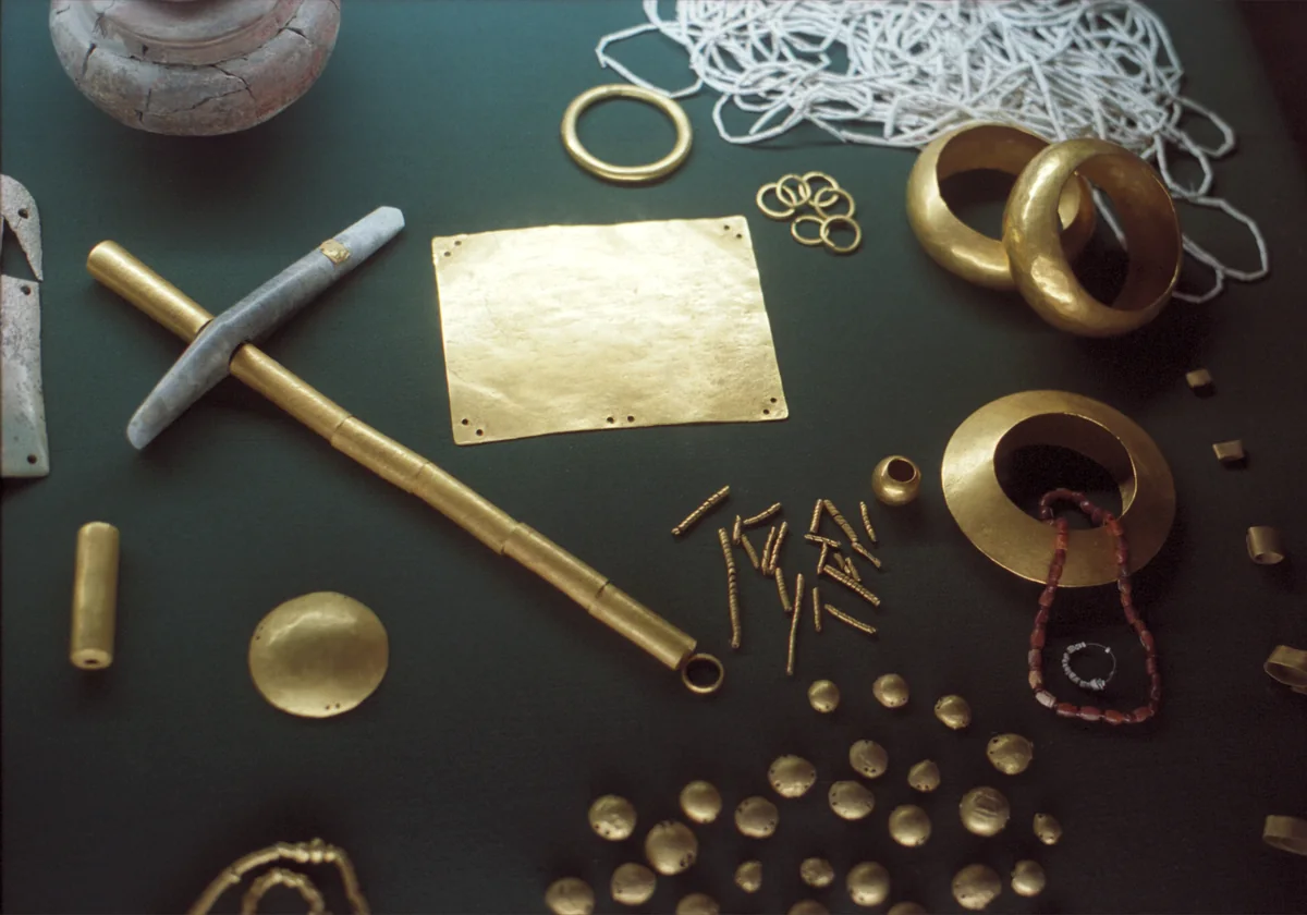 Gold finds from the Varna Chalcolithic Necropolis displayed in Varna Archaeological Museum. Archival photograph from 2003.